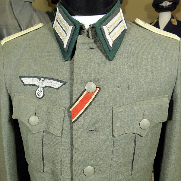 Replica german dress uniforms