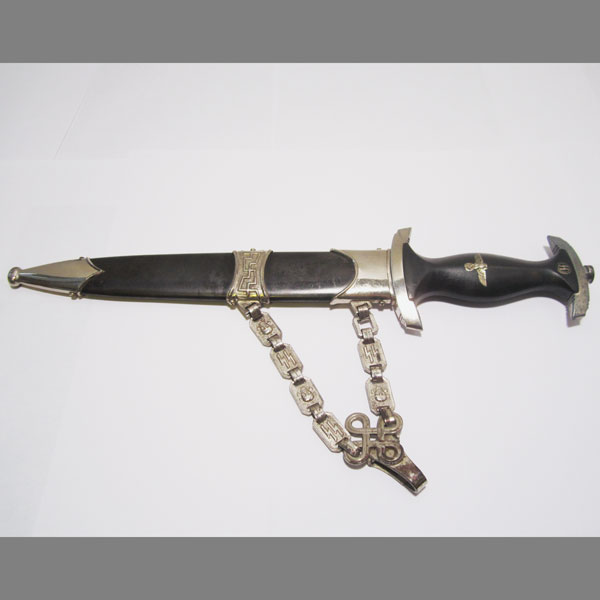 Chained SS Dagger – Type 1