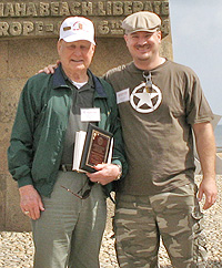 Darren (right), Founder of iBuyWorldWar2.com
