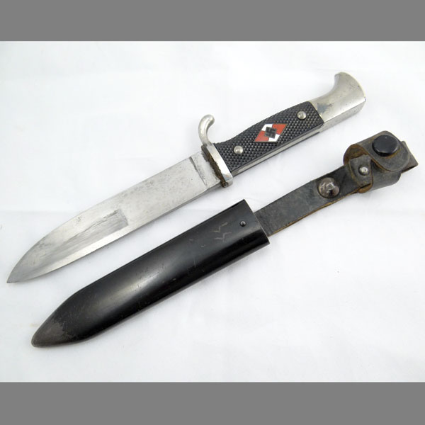 Hitler Youth Knife Dagger — RZM M7/13 Arthur Schuttlhofer