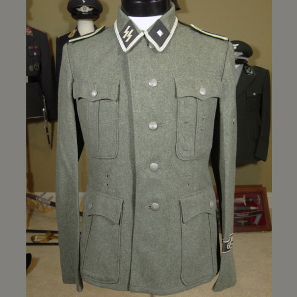 SS Tunic — 17th SS Panzergrenadier Division, Götz von Berlichingen