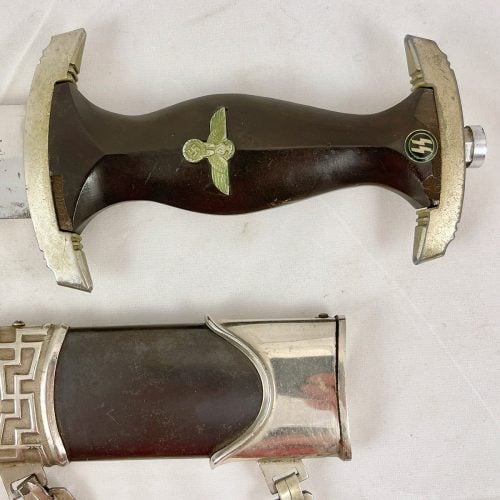 Type I Chained SS Dagger