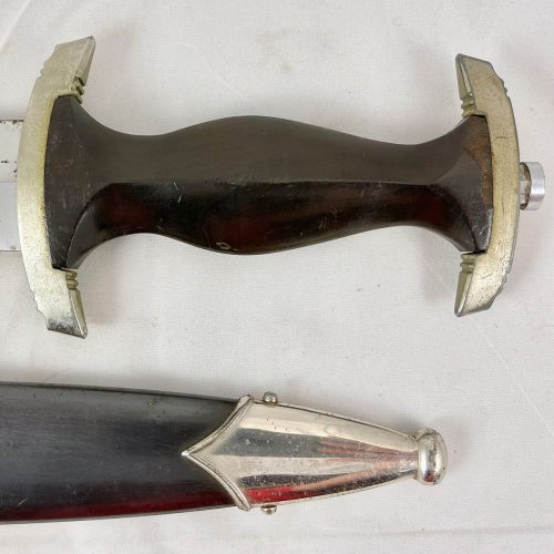 Type I Chained SS Dagger