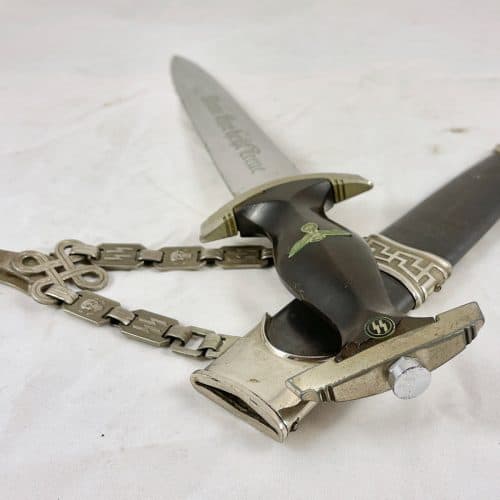 Type I Chained SS Dagger